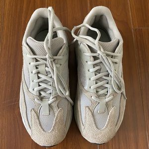 YEEZY 700 - 100% authentic - men’s size 6.5